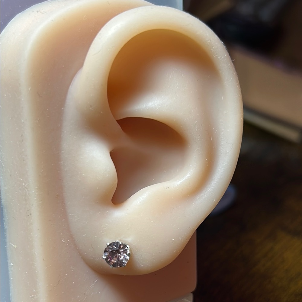 Classic Round Clear Crystal Stud Earrings - Silver Tone